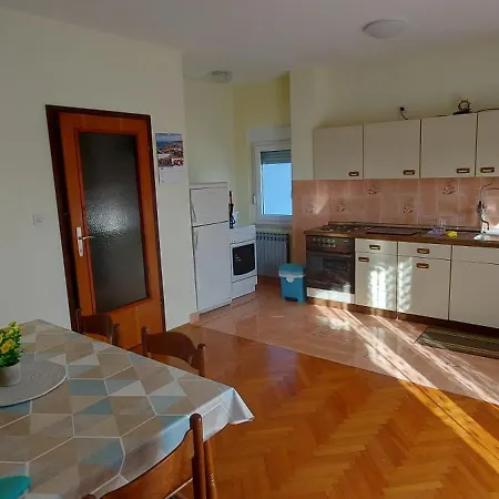 Apartment Nikolino