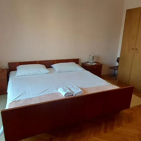 Apartment Nikolino
