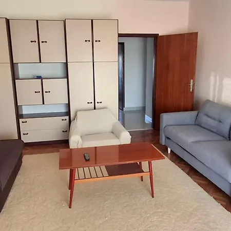 Apartment Nikolino *
