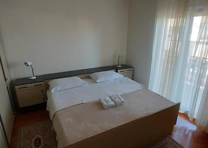 아파트 Nikolino *